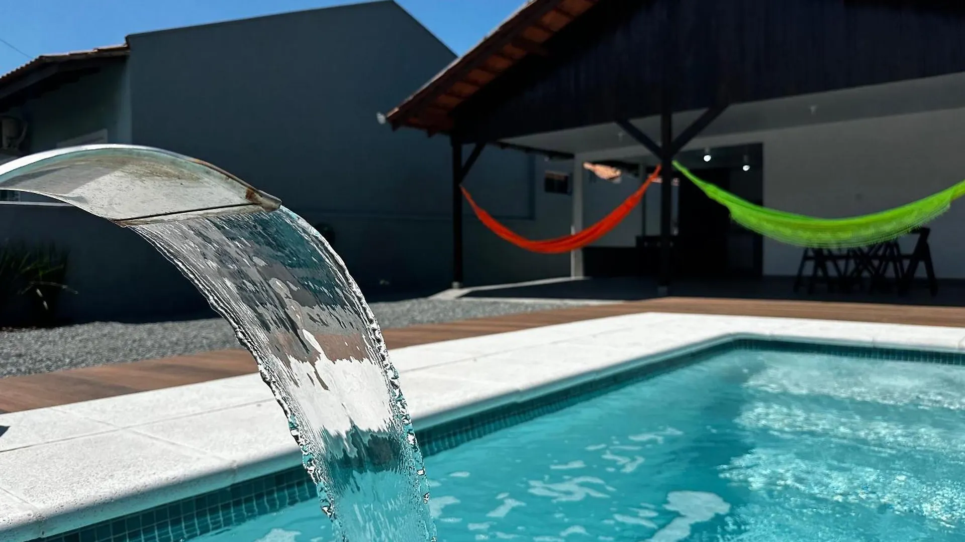 Bs01- Casa Com Piscina Aquecida E Churrasqueira 발네아리우 바하두술 브라질