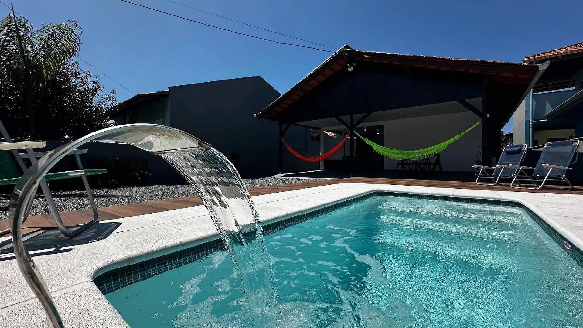 Bs01- Casa Com Piscina Aquecida E Churrasqueira 발네아리우 바하두술 0*,  브라질