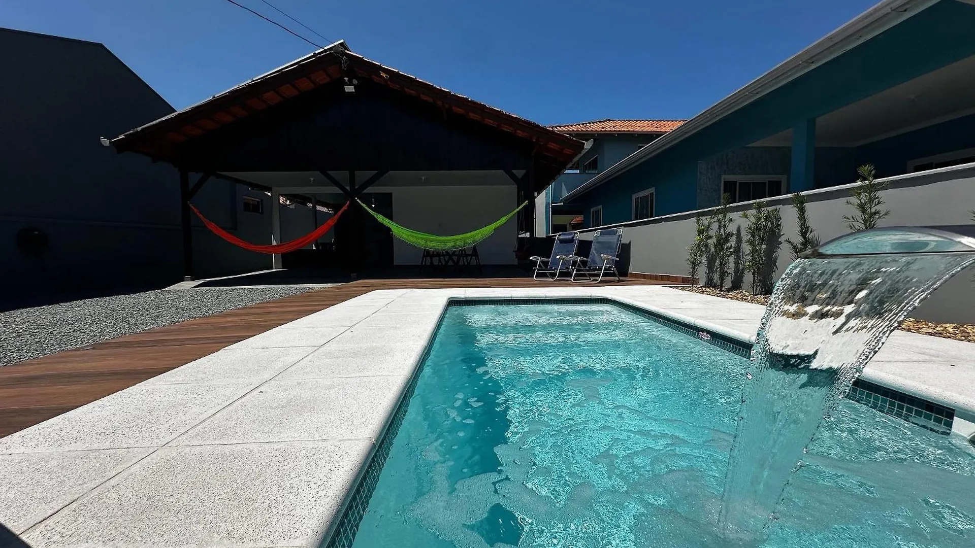 Bs01- Casa Com Piscina Aquecida E Churrasqueira 발네아리우 바하두술